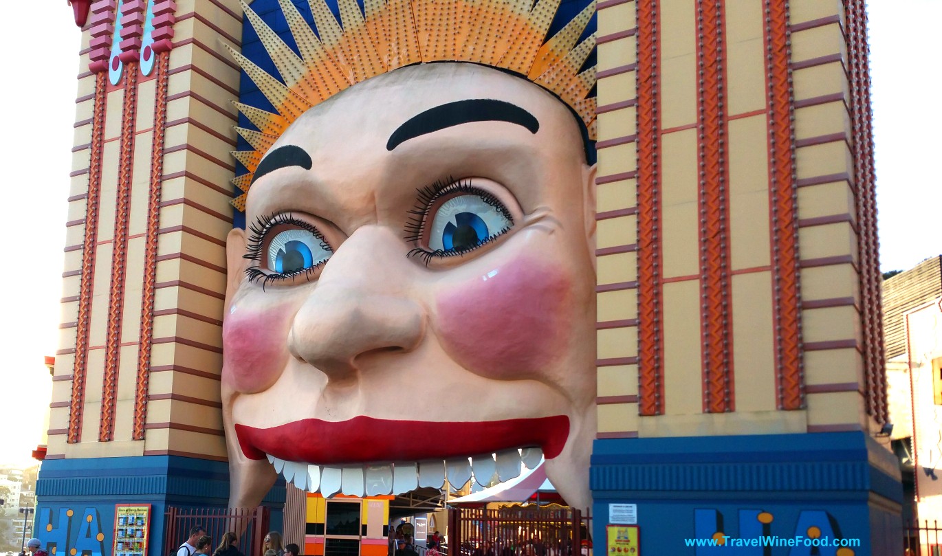 Luna Park. School Holidays. Theme Parks Sydney. Review and ...